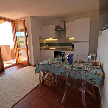 Apartment Vacation Home-cugnana